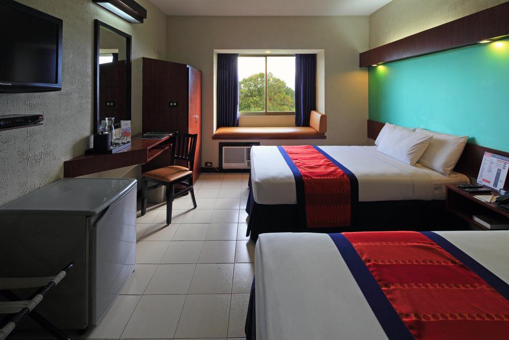ไมโครเทลบายวินด์แฮมแองเจิลริดจ์-คาไวท์ Hotel General Trias  ภายนอก รูปภาพ